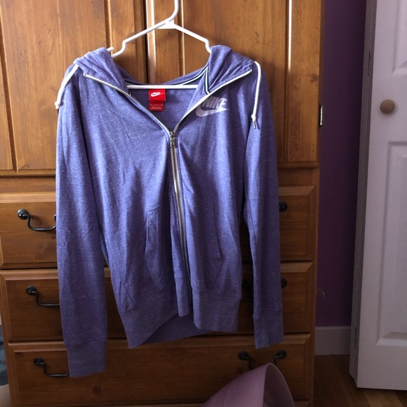 NIKE sweater